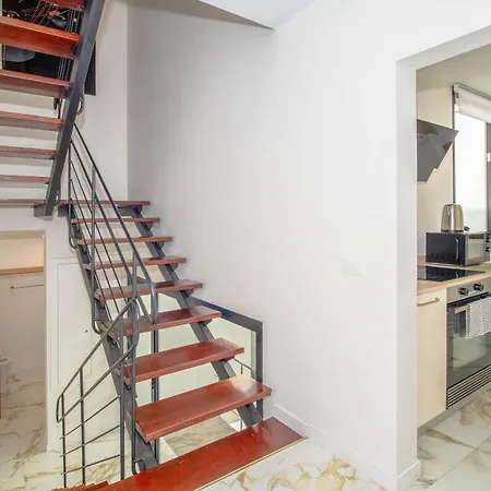 Charming 3-br With Pool, En-suite Bathrooms & Parking, Amarilla Golf וילה *