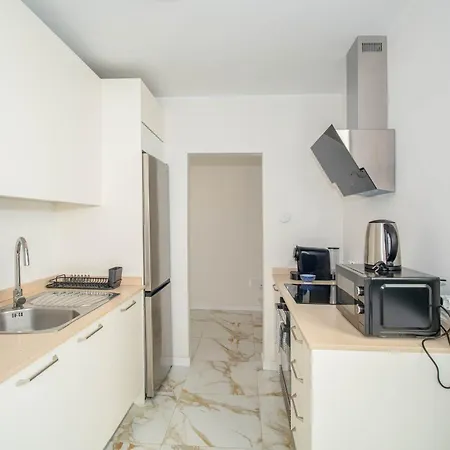 Charming 3-br With Pool, En-suite Bathrooms & Parking, Amarilla Golf סן מיגל דה אבונה
